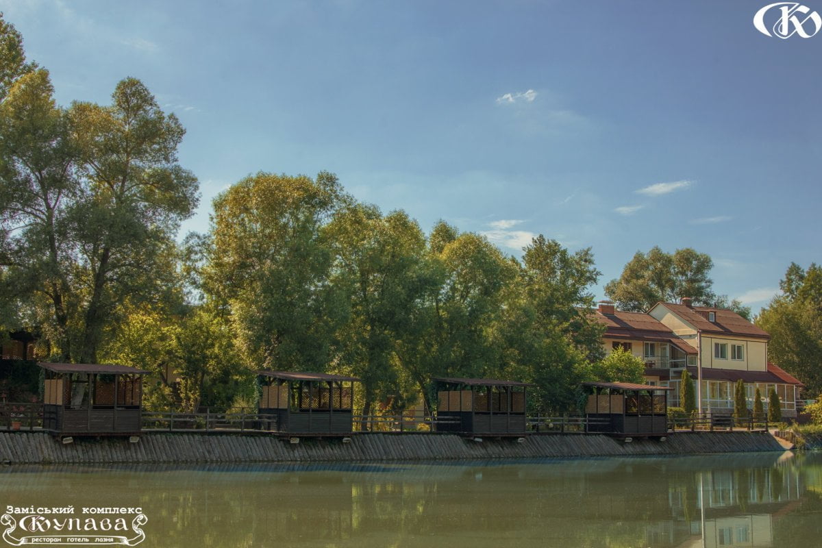Беседки «Купава» у воды